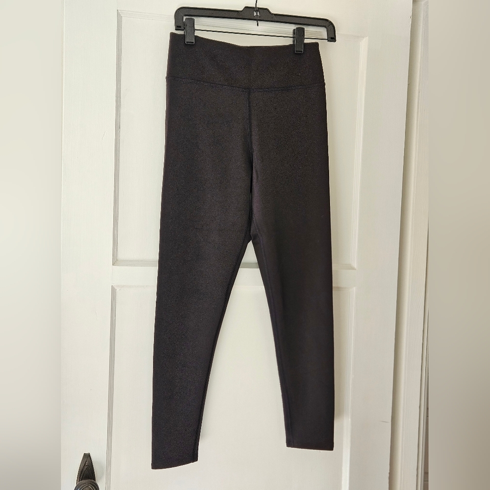 Sleek Black Women's Leggings